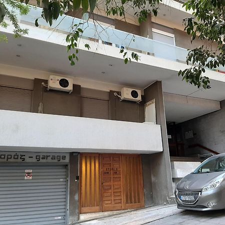 Stylish Modern Studio In The Heart Of אתונה מראה חיצוני תמונה