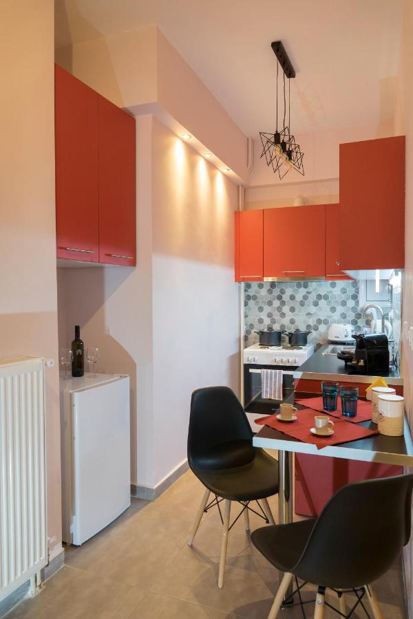 Stylish Modern Studio In The Heart Of אתונה מראה חיצוני תמונה
