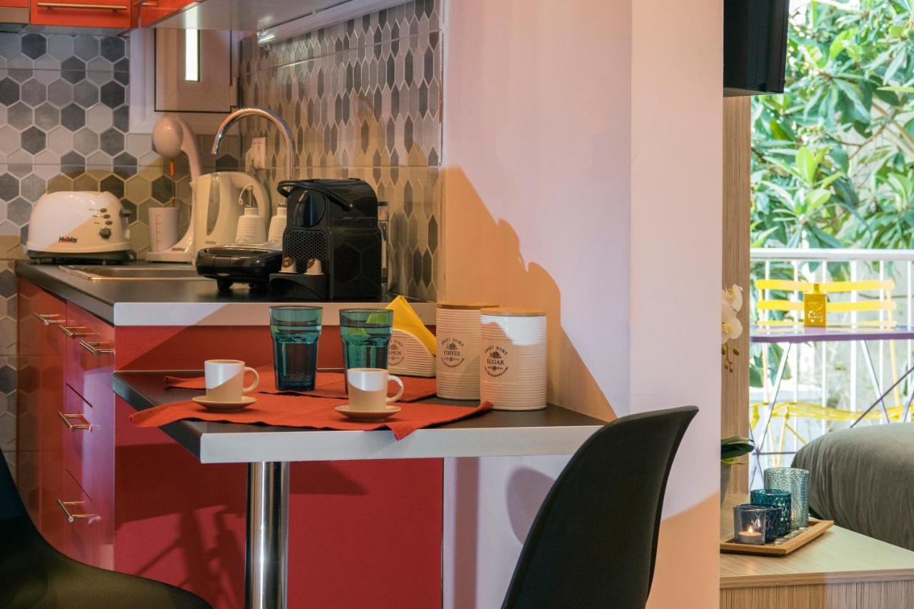 Stylish Modern Studio In The Heart Of אתונה מראה חיצוני תמונה