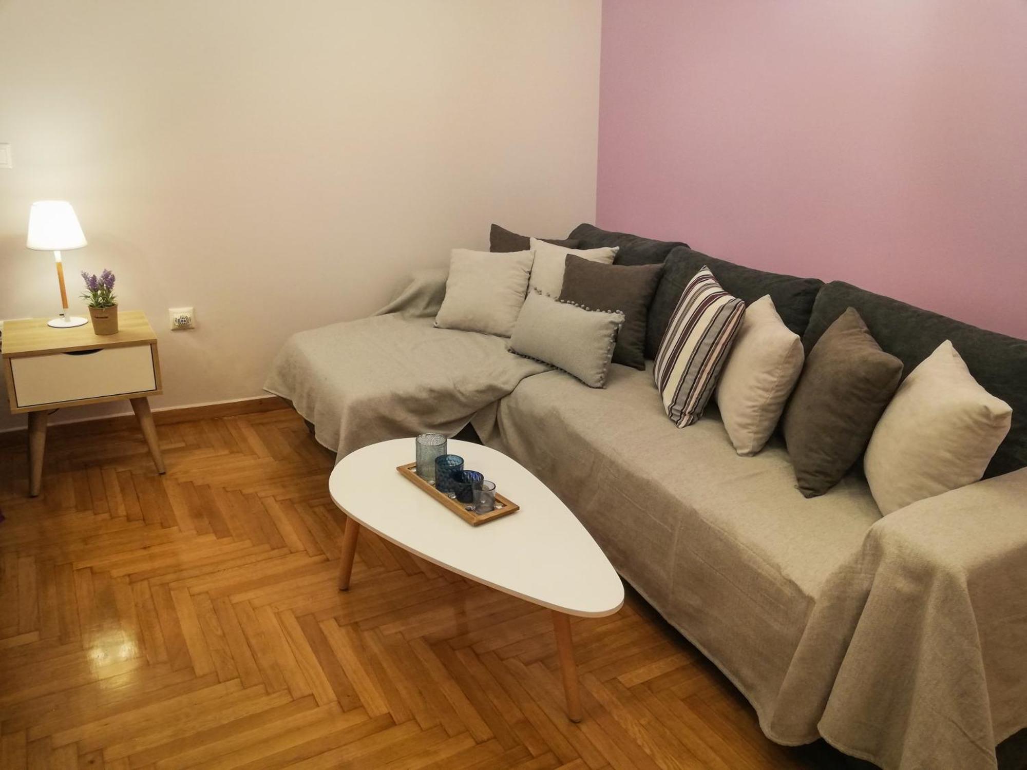 Stylish Modern Studio In The Heart Of אתונה מראה חיצוני תמונה
